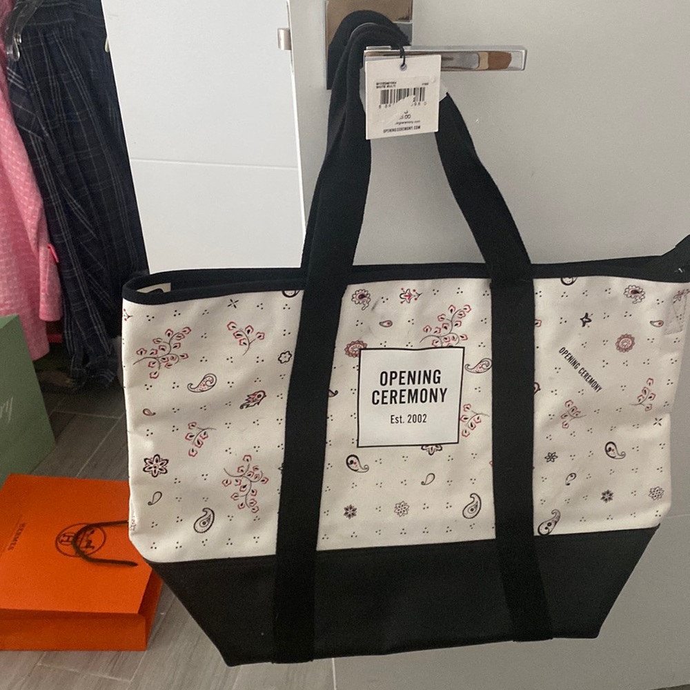 Opening Cermony Paisley Tote NWT